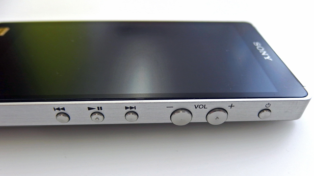 Walkman ZX1の操作ボタン